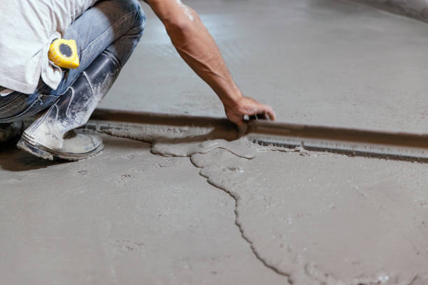 Best Concrete Crack Repair  in St Charles, MI
