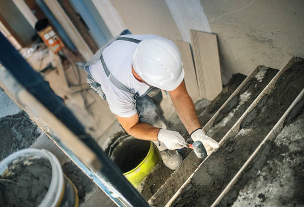 Best Custom Concrete Contractor  in St Charles, MI